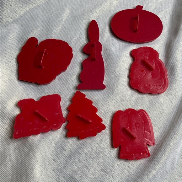 Vintage Set Occasion Cookie Cutters Red Thanksgiving Christmas Halloween Easter - Picture 7 of 9